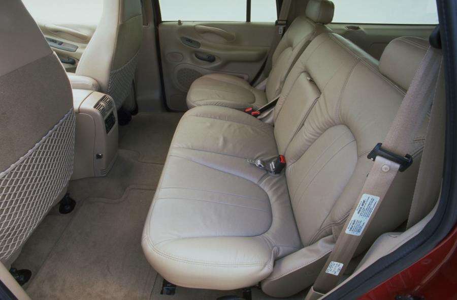  Ford Expedition 1999 года  (фото 18 из 59)